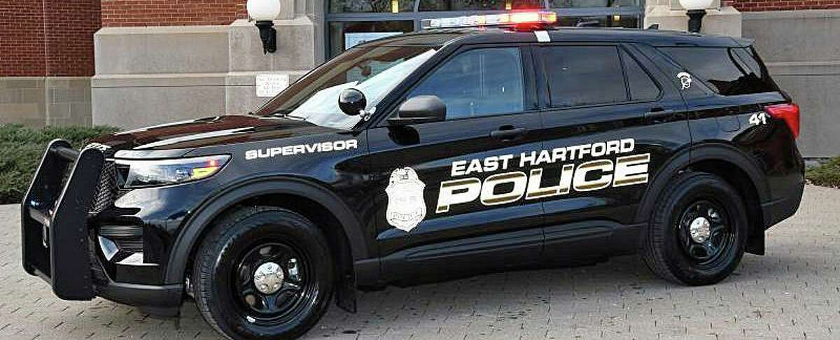 Police ID two people killed by passing vehicles in East Hartford