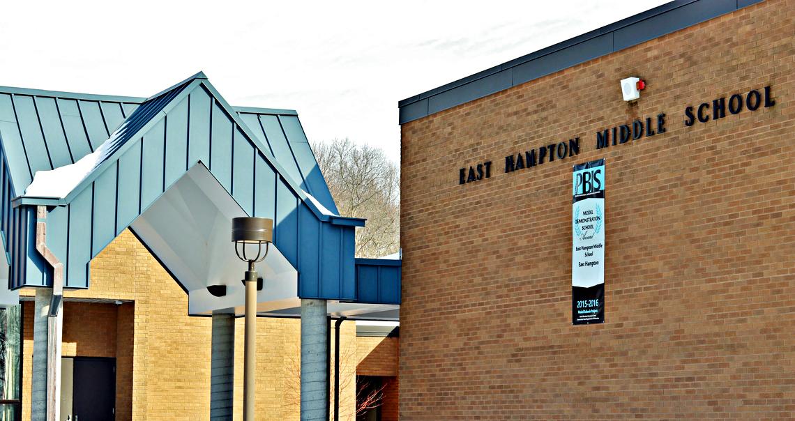 Interim principals named at East Hampton middle and elementary schools - Vimarsana News