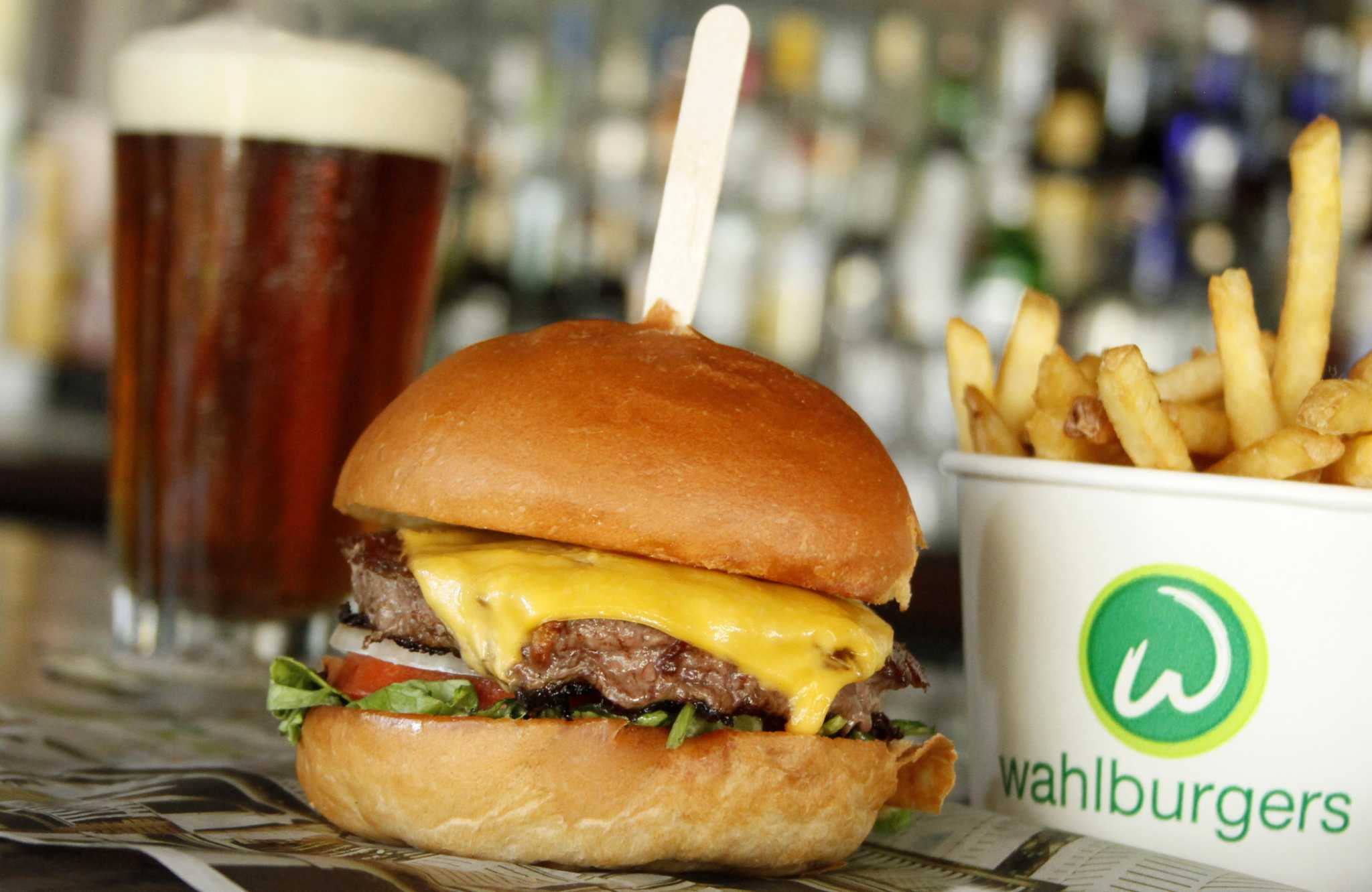 After closing its only Connecticut location, Wahlburgers opens at MGM