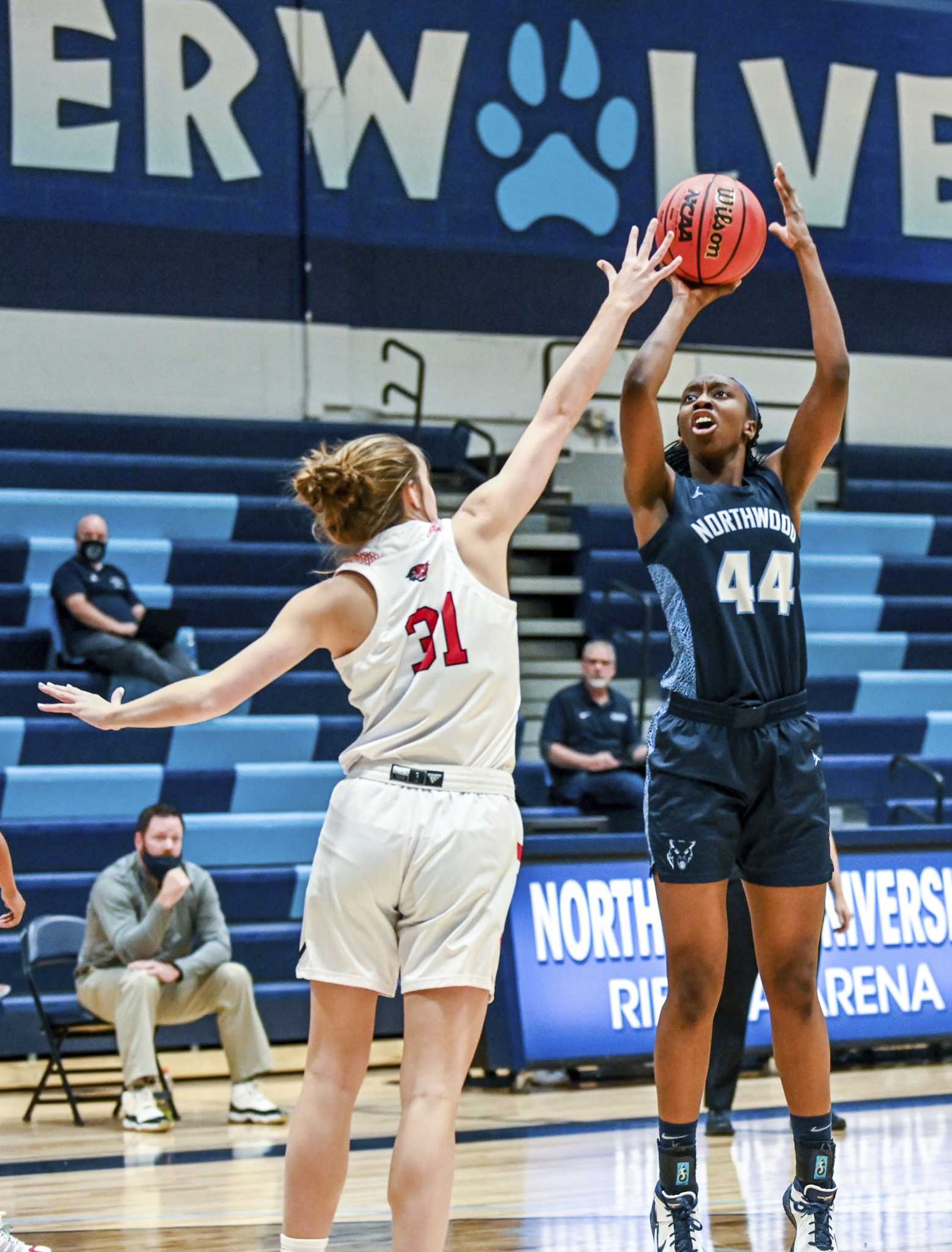 Former Big Rapids basketball standout having productive college career