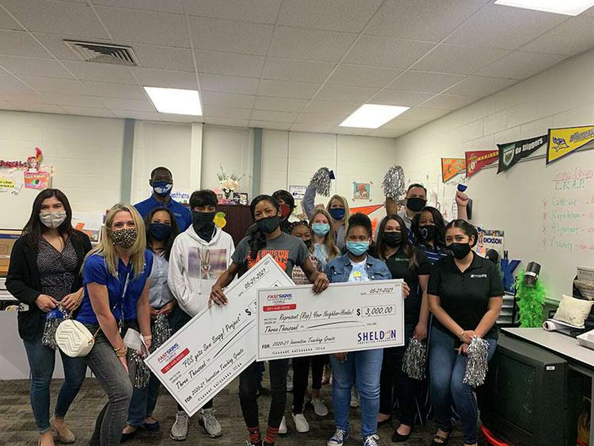 Sheldon ISD teachers awarded 39K in grants to complete classroom projects