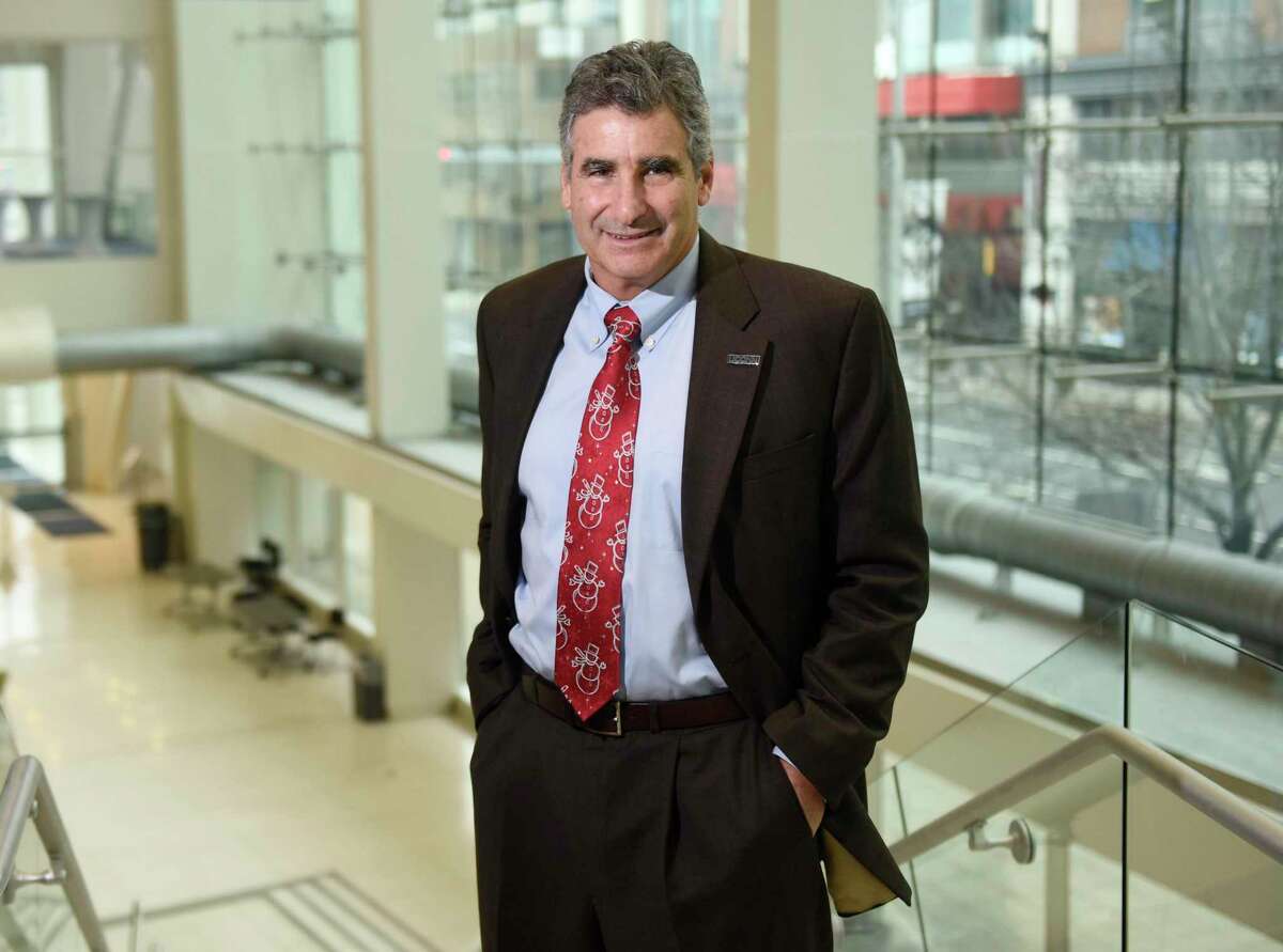editorial-ct-lavishes-former-uconn-presidents-with-cushy-jobs