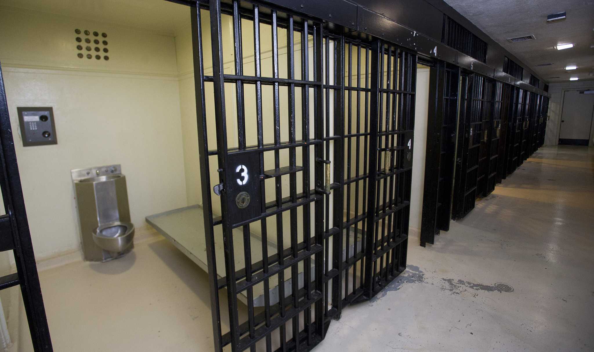 About 25 inmates COVID-19 positive at SW Washington jail - Vimarsana News