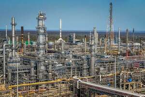 Valero goes ‘all-in’ on renewable diesel, carbon capture