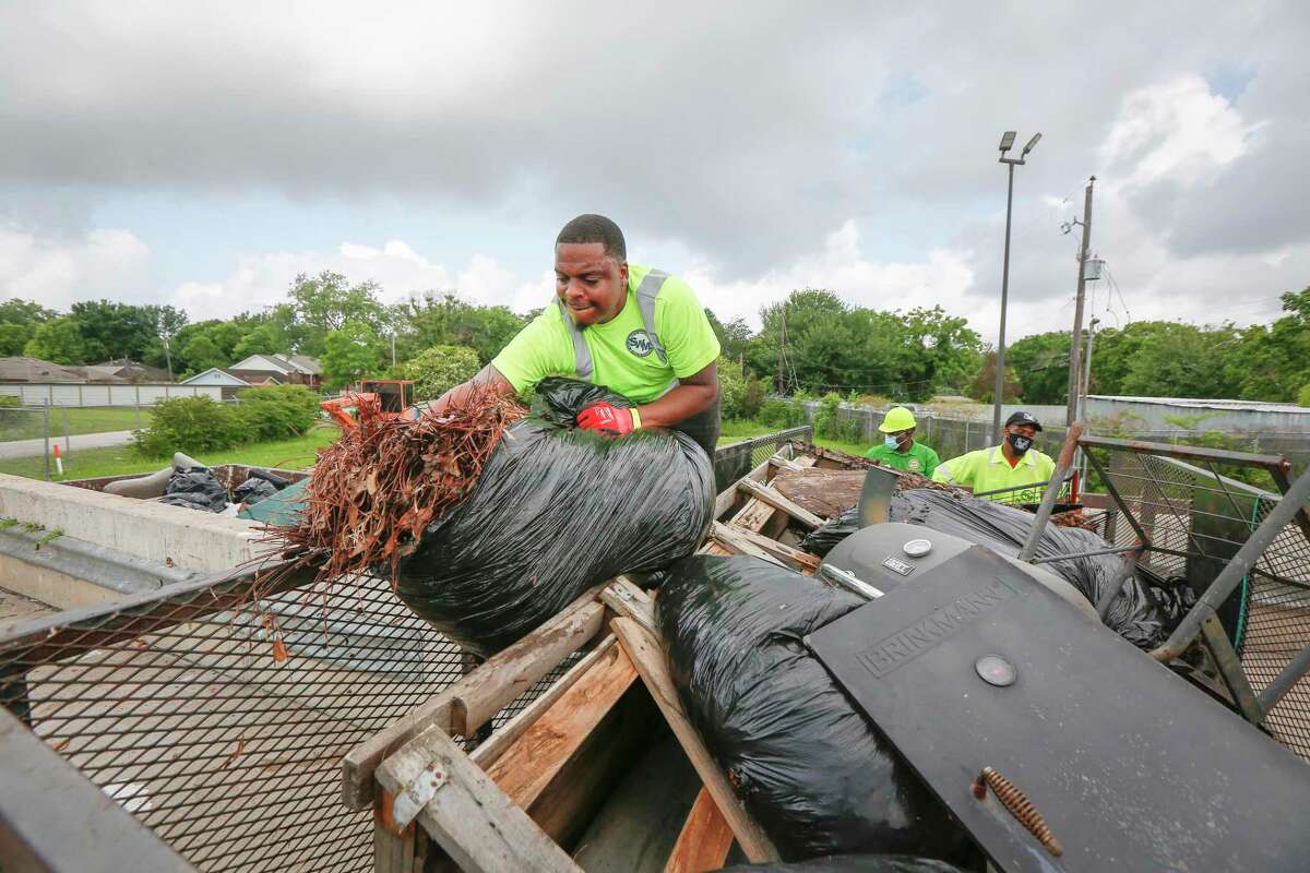 Houston doubles maximum fine for illegal dumping