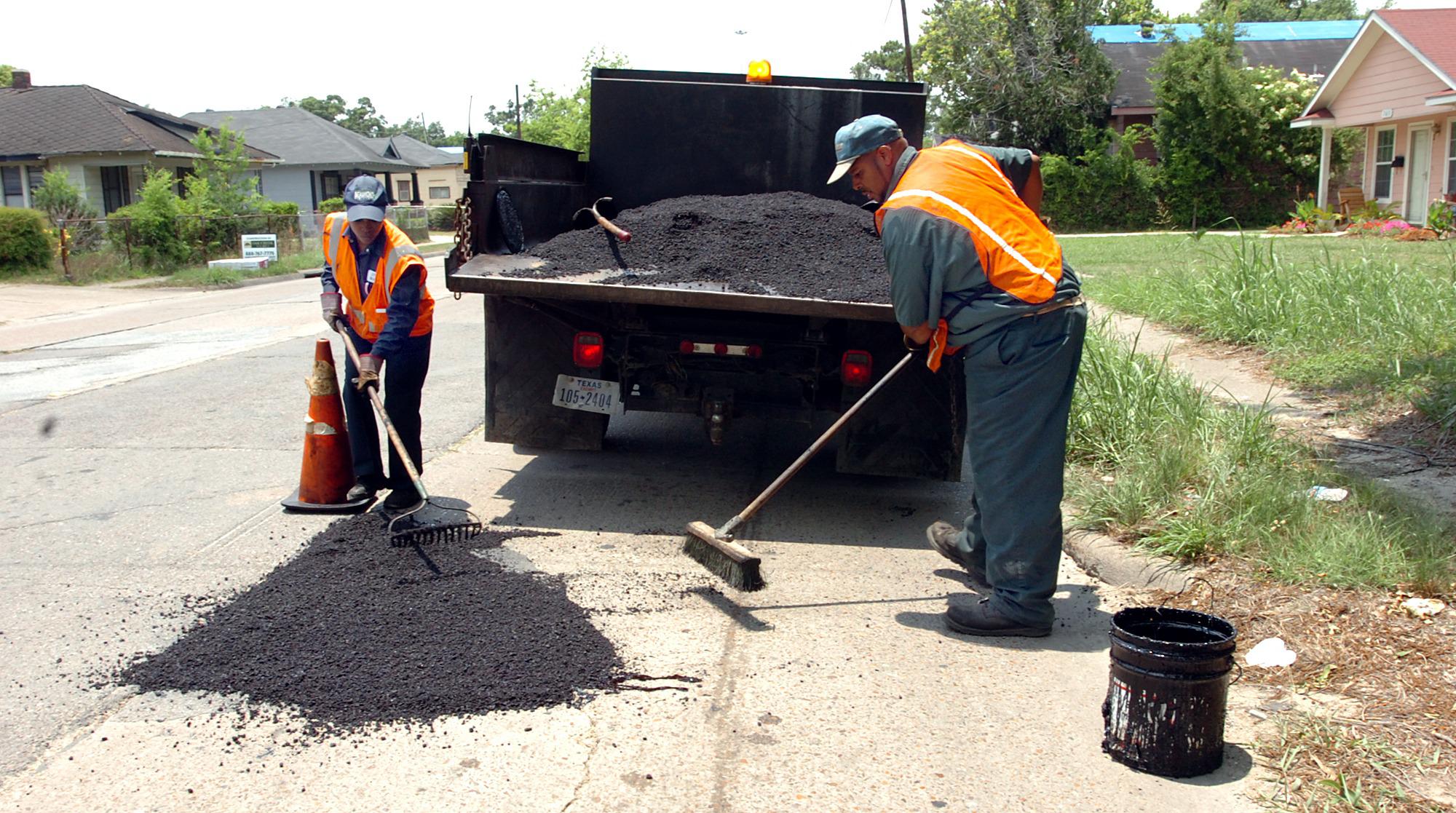 Beaumont should raise its lowerlevel salaries