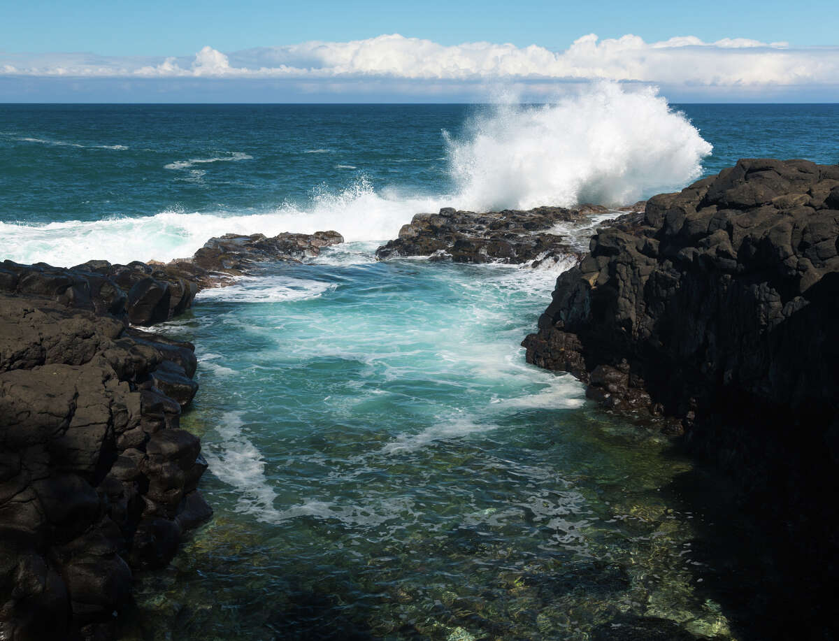 A Los Angeles woman was swept out to sea at Queen's Bath at Princeville, Kauai, Hawaii, in 2018. 