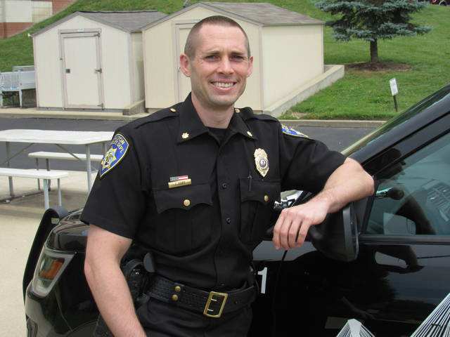 Long time Alton officer now deputy chief - Vimarsana News