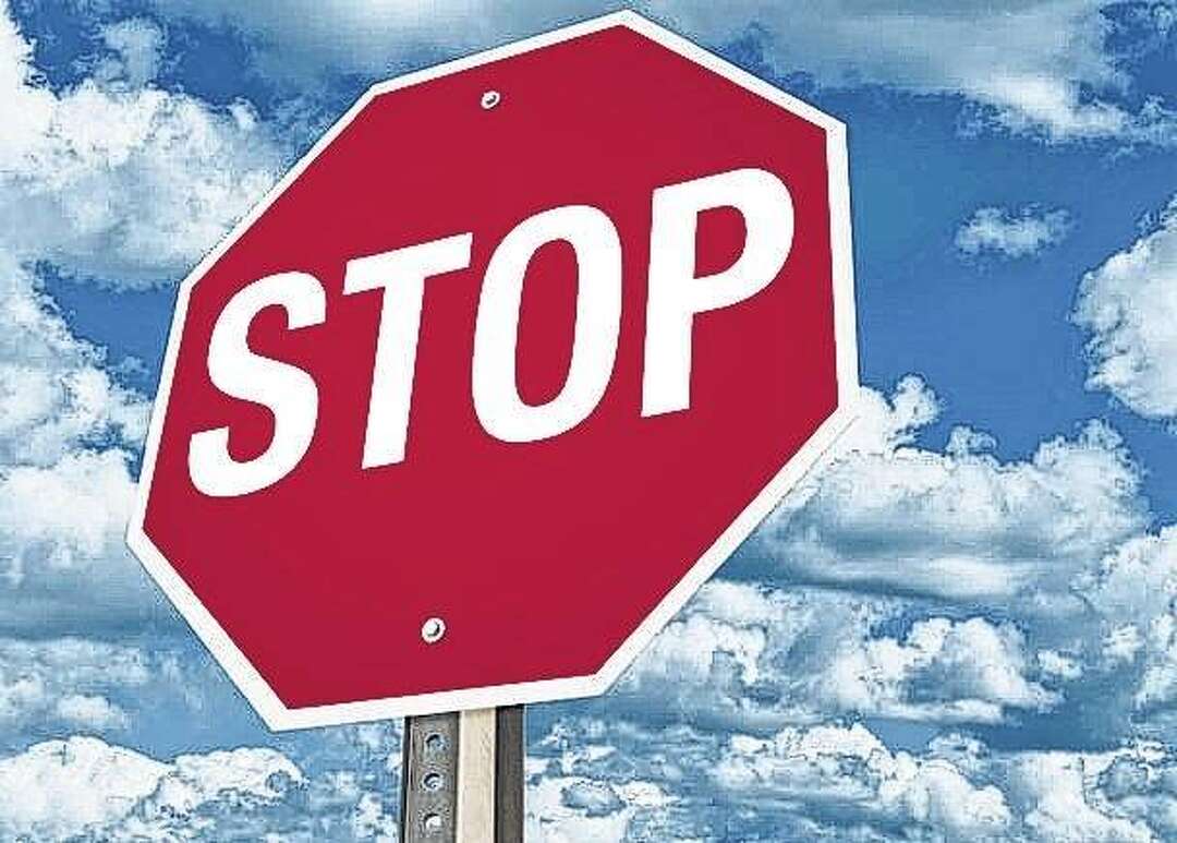 Glen Carbon IL officials approve new four way stop