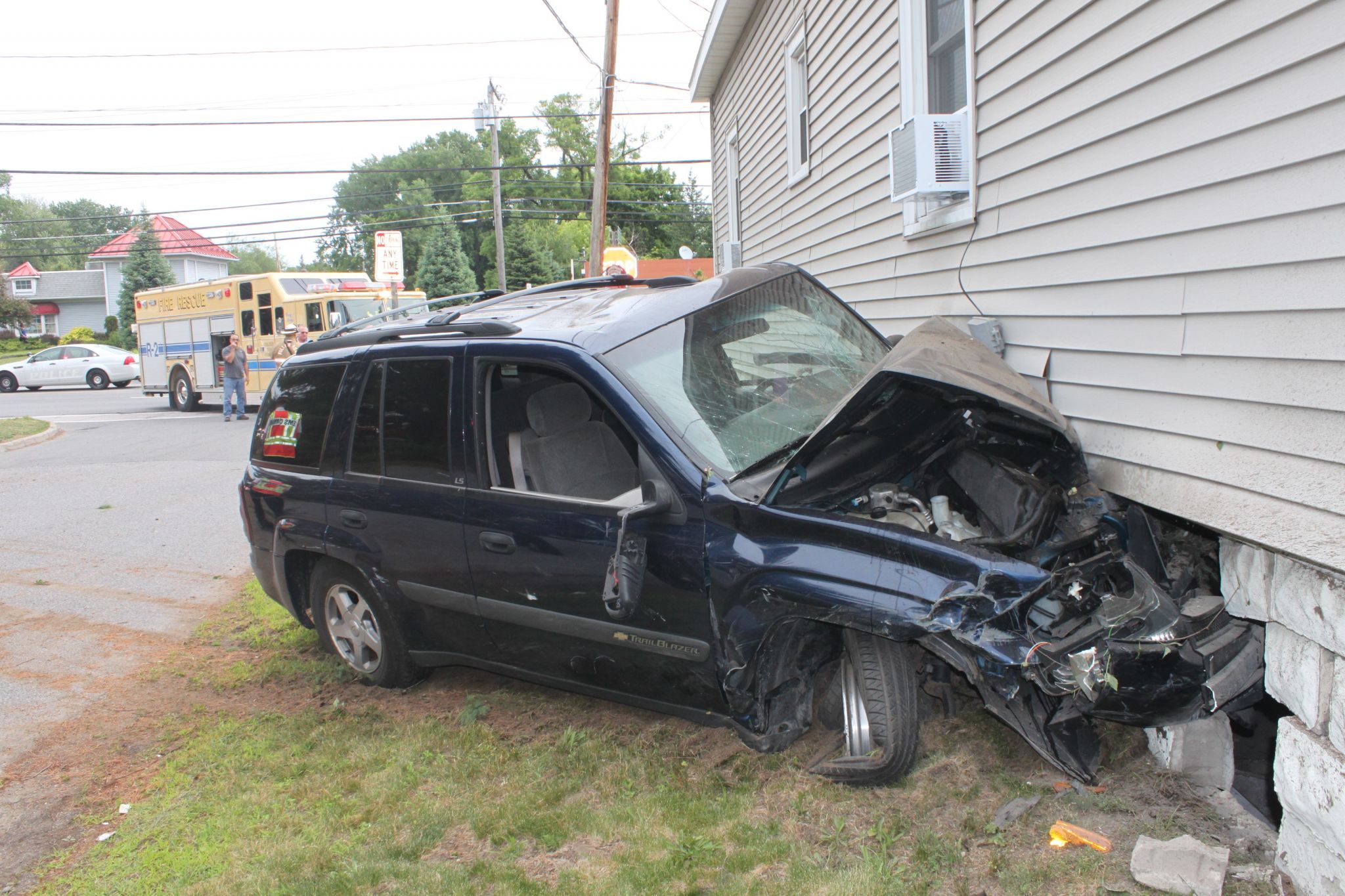 Motorist who crashed into Central Ave. home convicted - Vimarsana News
