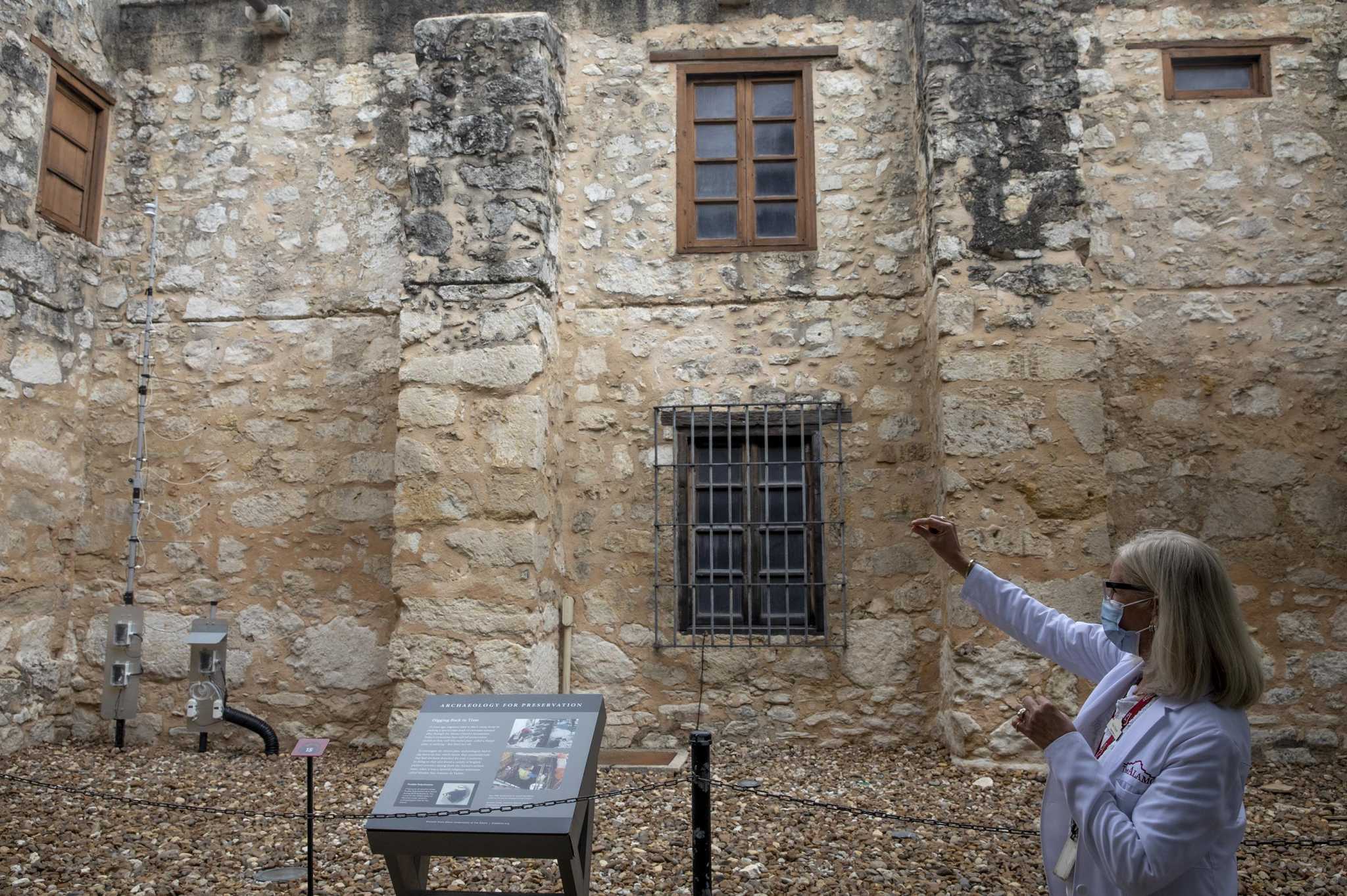State to weigh permits for Alamo Cenotaph, palisade exhibit, work on church, Long Barrack - Vimarsana News