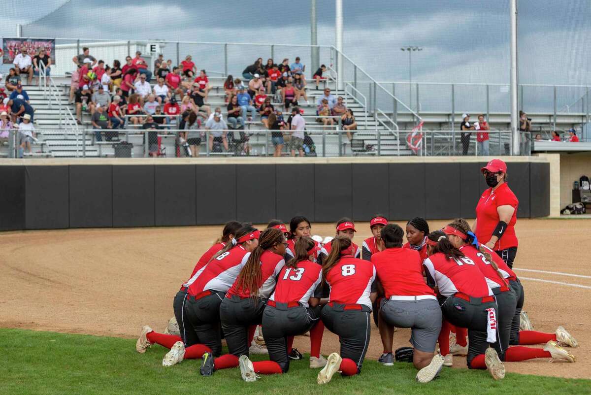 Judson rallies past Austin Bowie for first state softball berth in