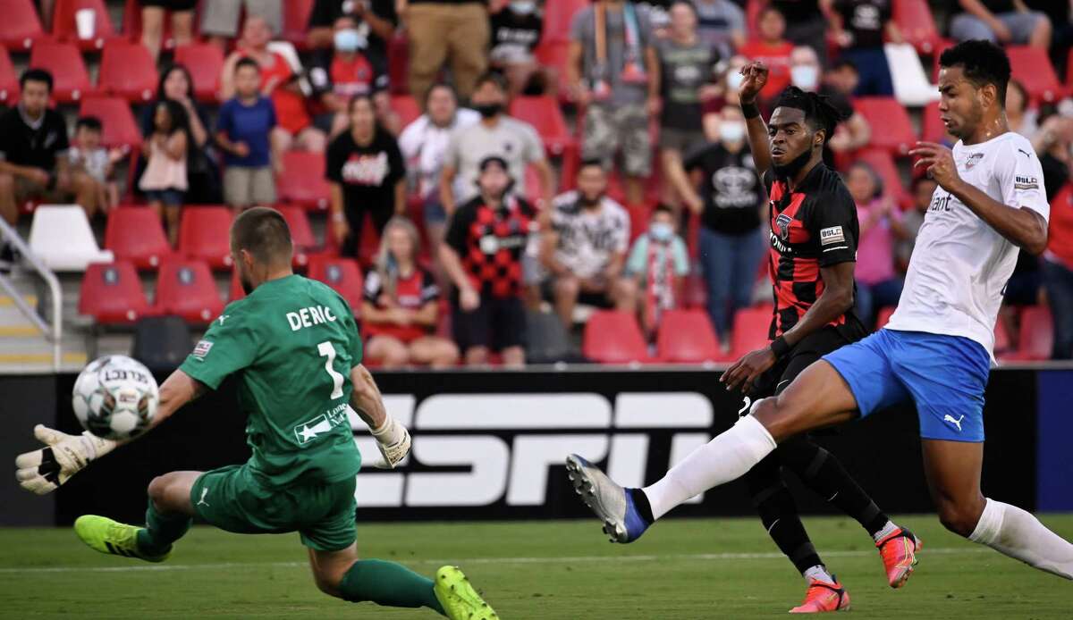 San Antonio Fc Notches Draw Against Rio Grande Valley After Late Red Card