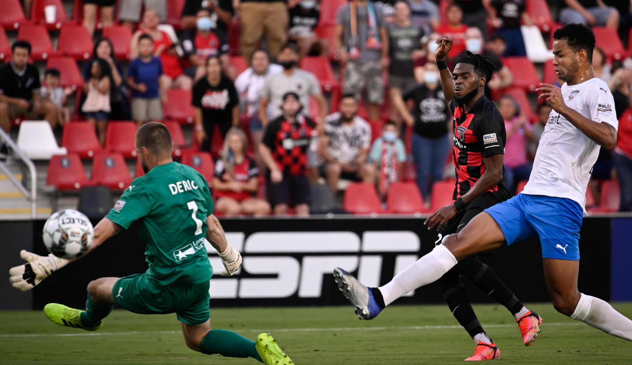 San Antonio Fc Notches Draw Against Rio Grande Valley After Late Red Card
