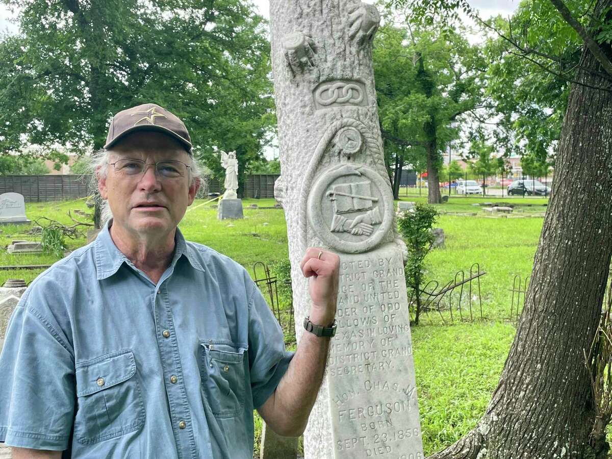Paul Jennings, a member of the Independent Order of Odd Fellows and an Olivewood volunteer, noticed an IOOF symbol on the marker for prominent Fort Bend resident Charles Ferguson.