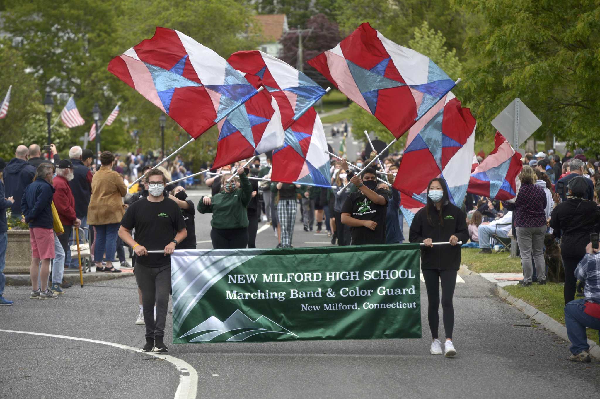 New Milford schools look to spend $75,000 for band equipment, uniforms ...