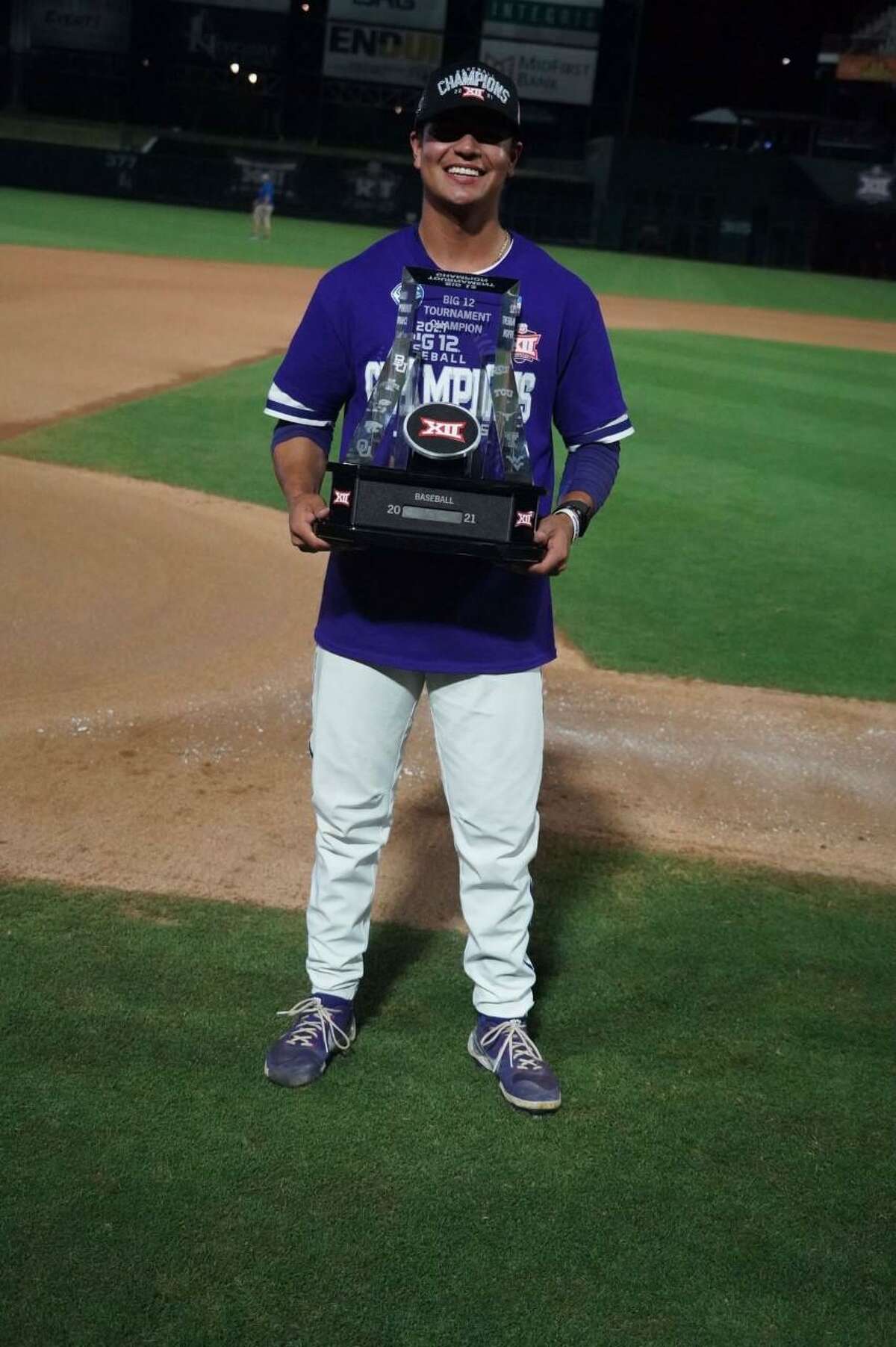 Marcelo Perez and TCU won the Big 12 title on Sunday with a 10-7 victory over Oklahoma State.