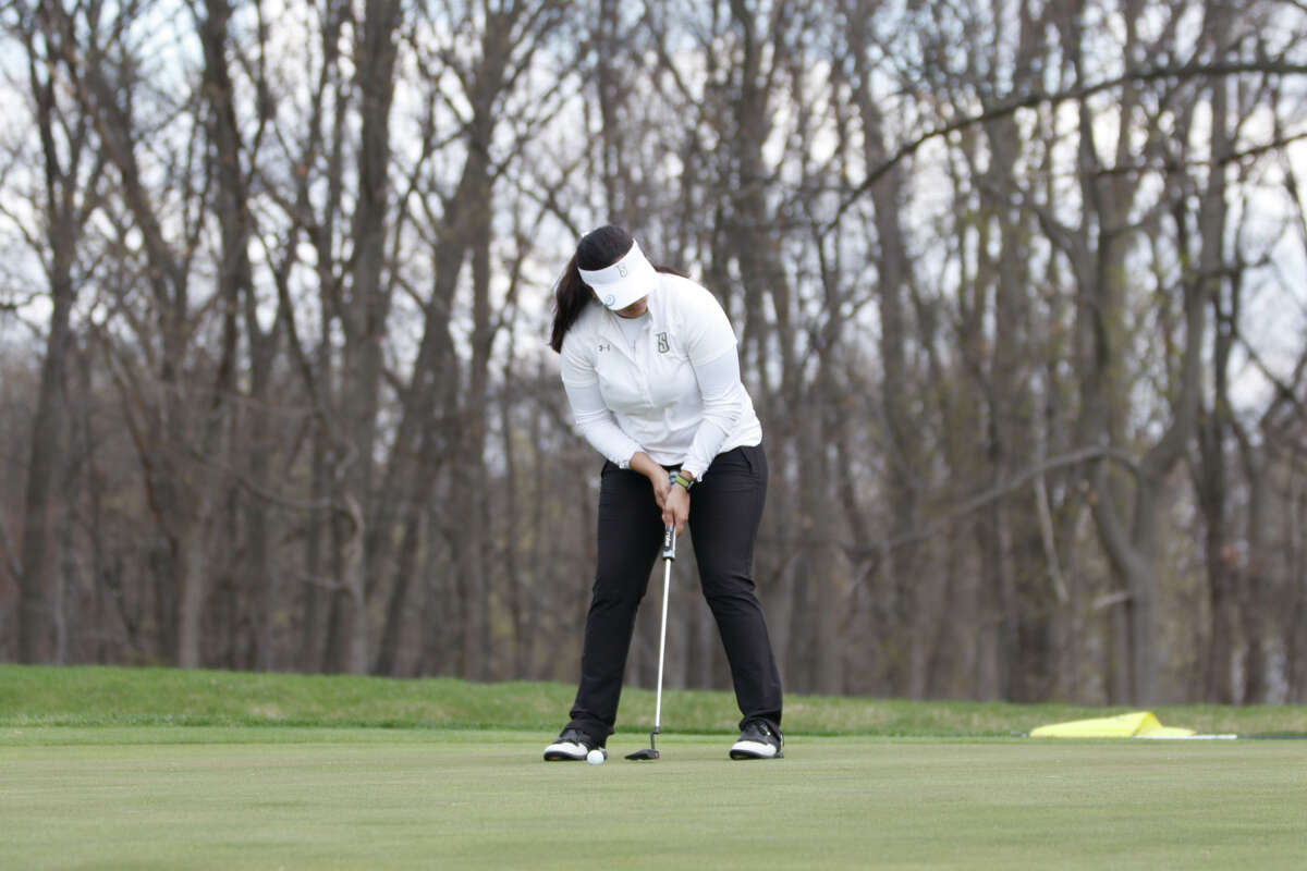 Siena College golfer Isabella Diaz was named to both the MAAC All-Academic Team and the MAAC Academic Honor Roll this season. (Lexi Woodcock / Siena College)