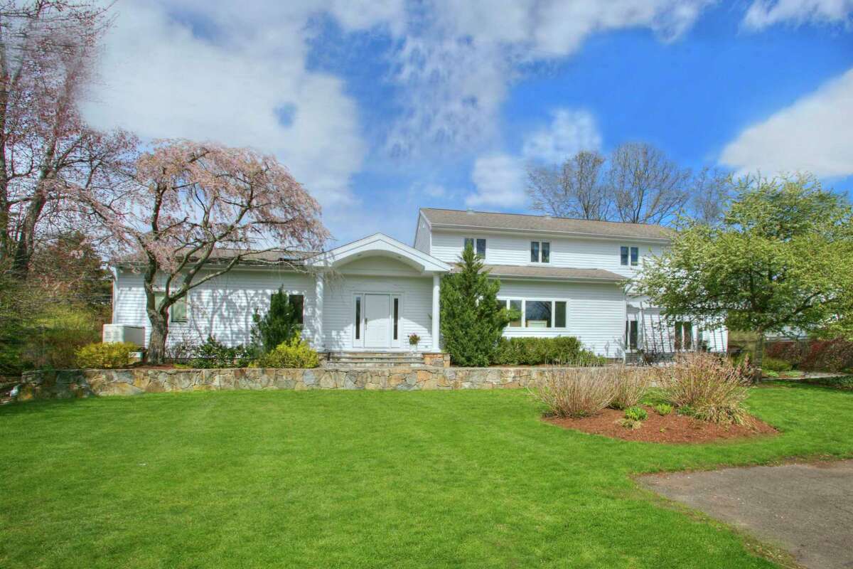 On the Market Westport home offers quiet beach living