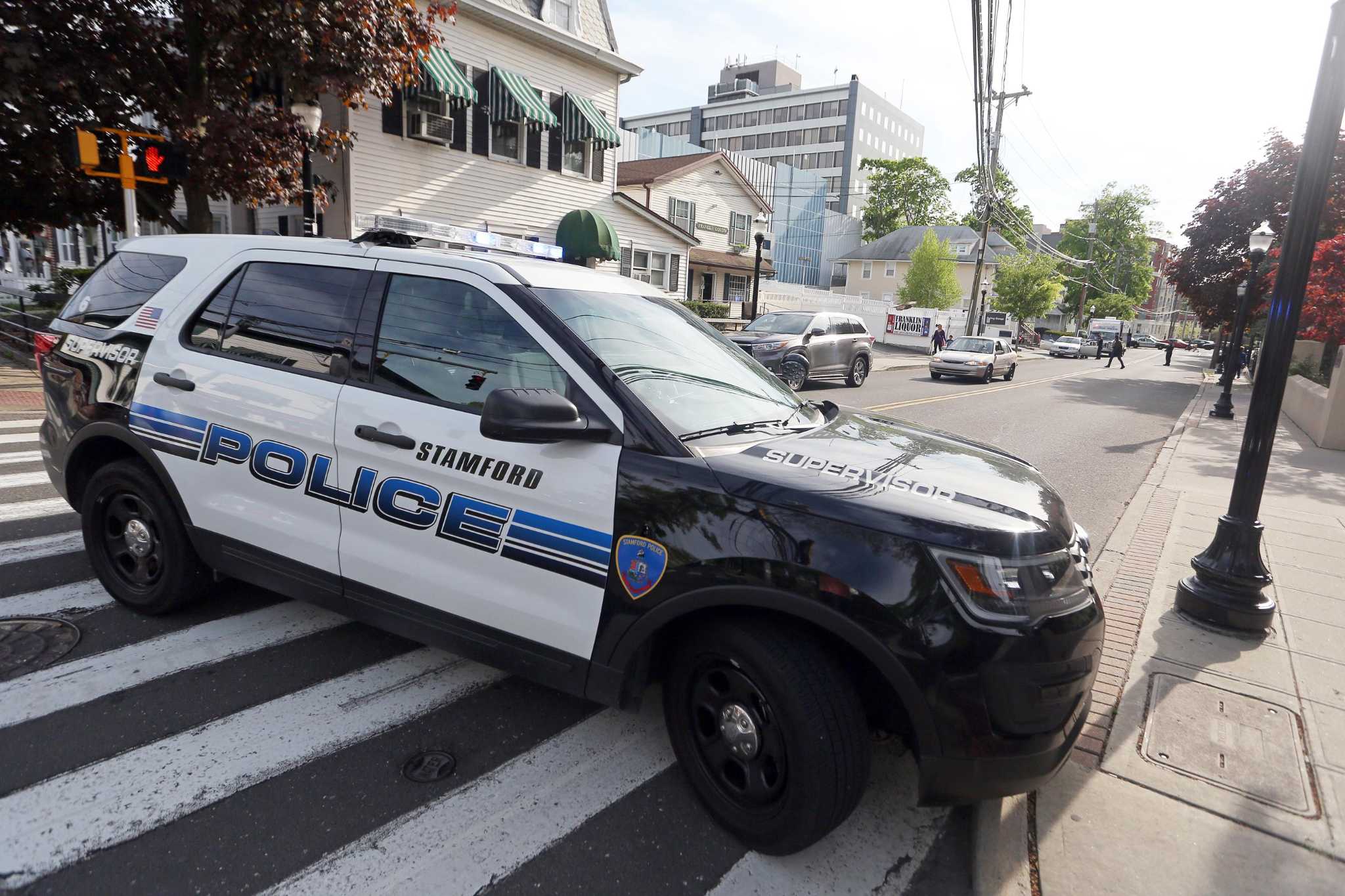 Stamford police investigate shooting at Harbor Point restaurant - Vimarsana News