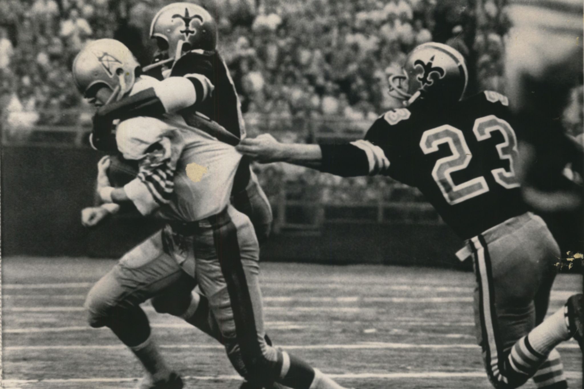 Former Oilers quarterback passes away, Sports