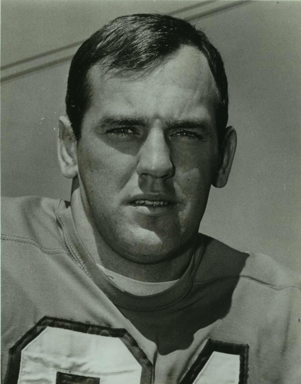 Jim Beirne, former Oilers receiver, dies at 74