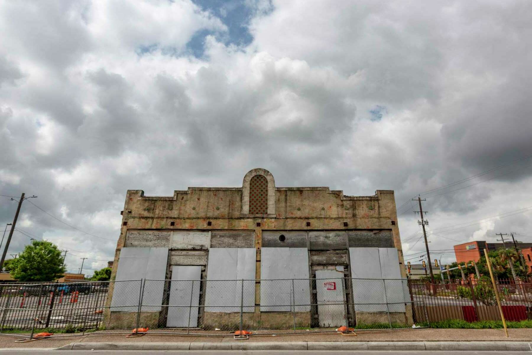 City Panel Supports Preserving Demolishing Parts Of Whitt Printing Building