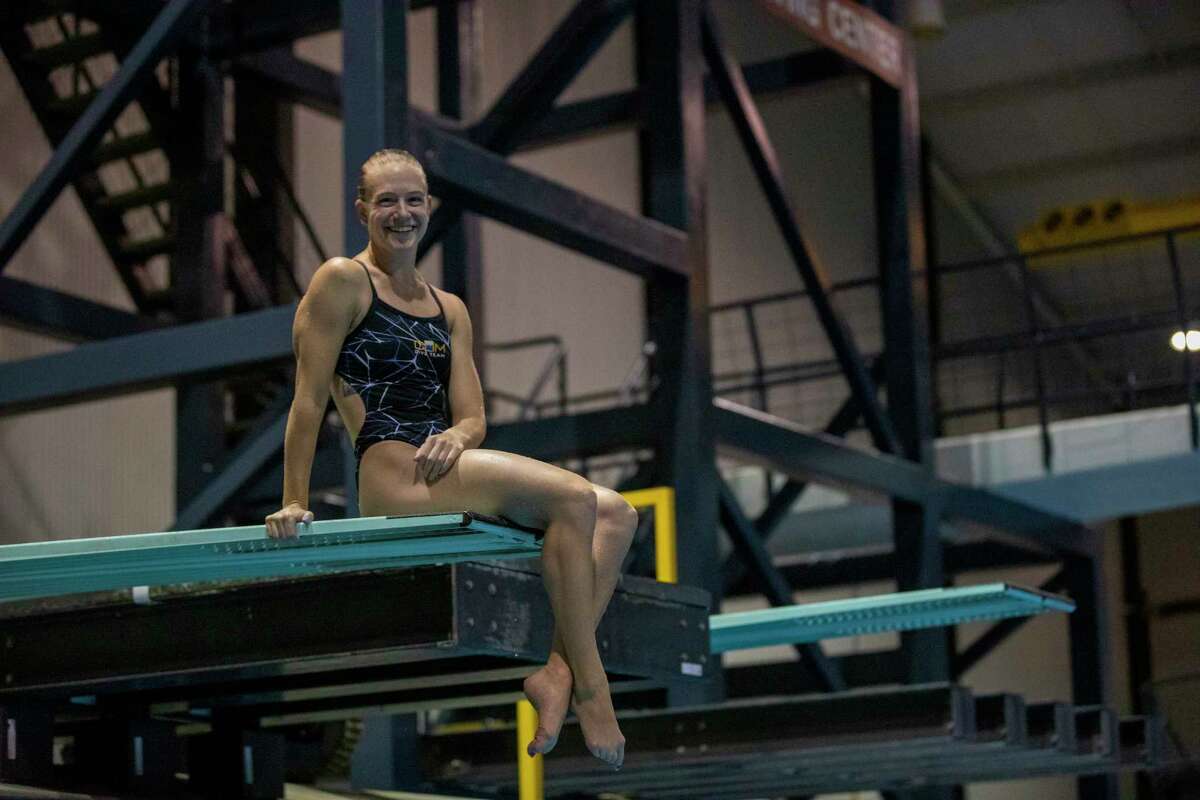 Olympic hopeful Samantha Pickens performs dives Wednesday, June 2, 2021 at COM Aquatics. Jacy Lewis/Reporter-Telegram