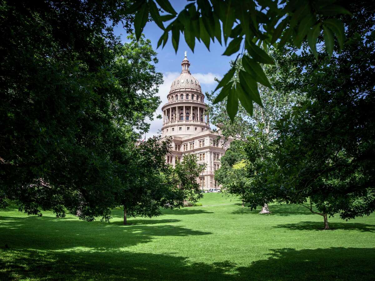 The Texas state Capitol in Austin, on Thursday, May 27, 2021. Texas Democrats staged a last-minute walkout Saturday, May 29, 2021, to kill an elections bill that would have restricted voting statewide. (Matthew Busch/The New York Times)