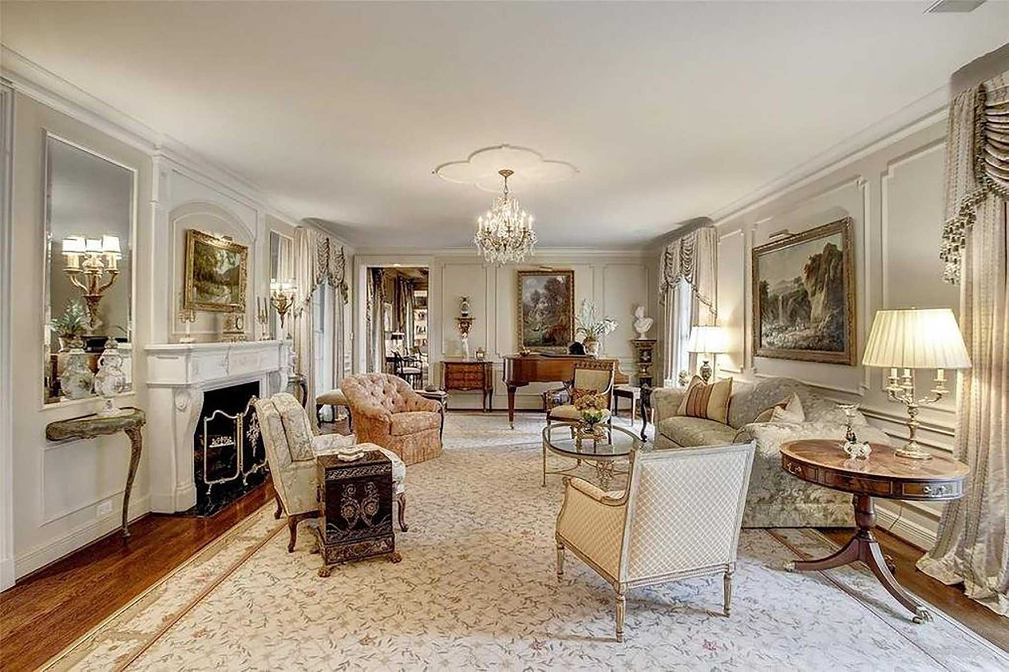 Antiques, art, furnishings from River Oaks estate to be auctioned