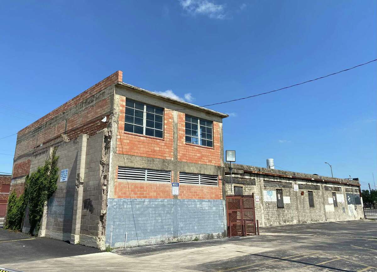 The Historic and Design Review Commission denied requests to region   historical  landmark designation of the Whitt Printing Co. gathering  and to demolish it.