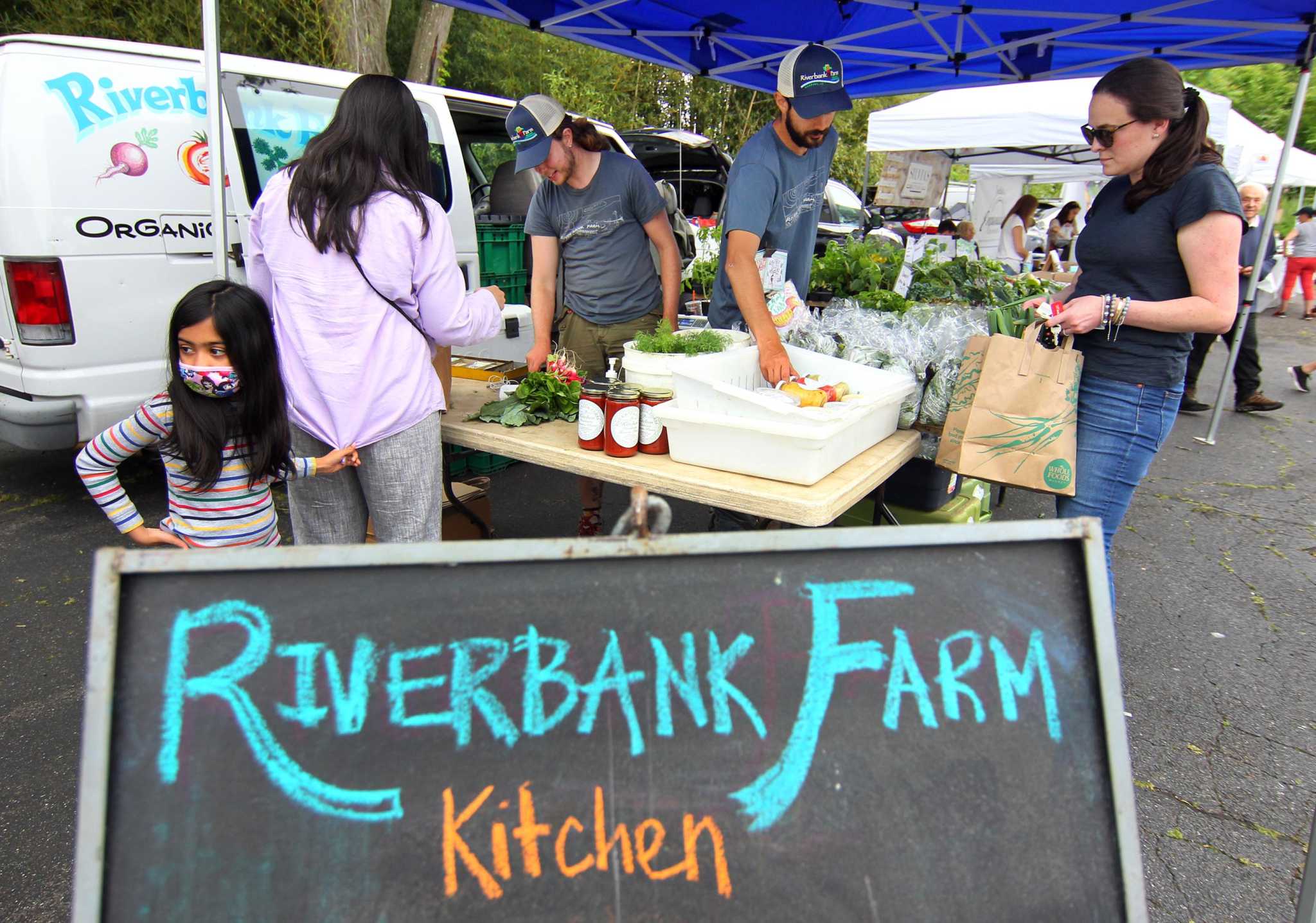 Pirates and farmers essays on culture and the marketplace 02 image