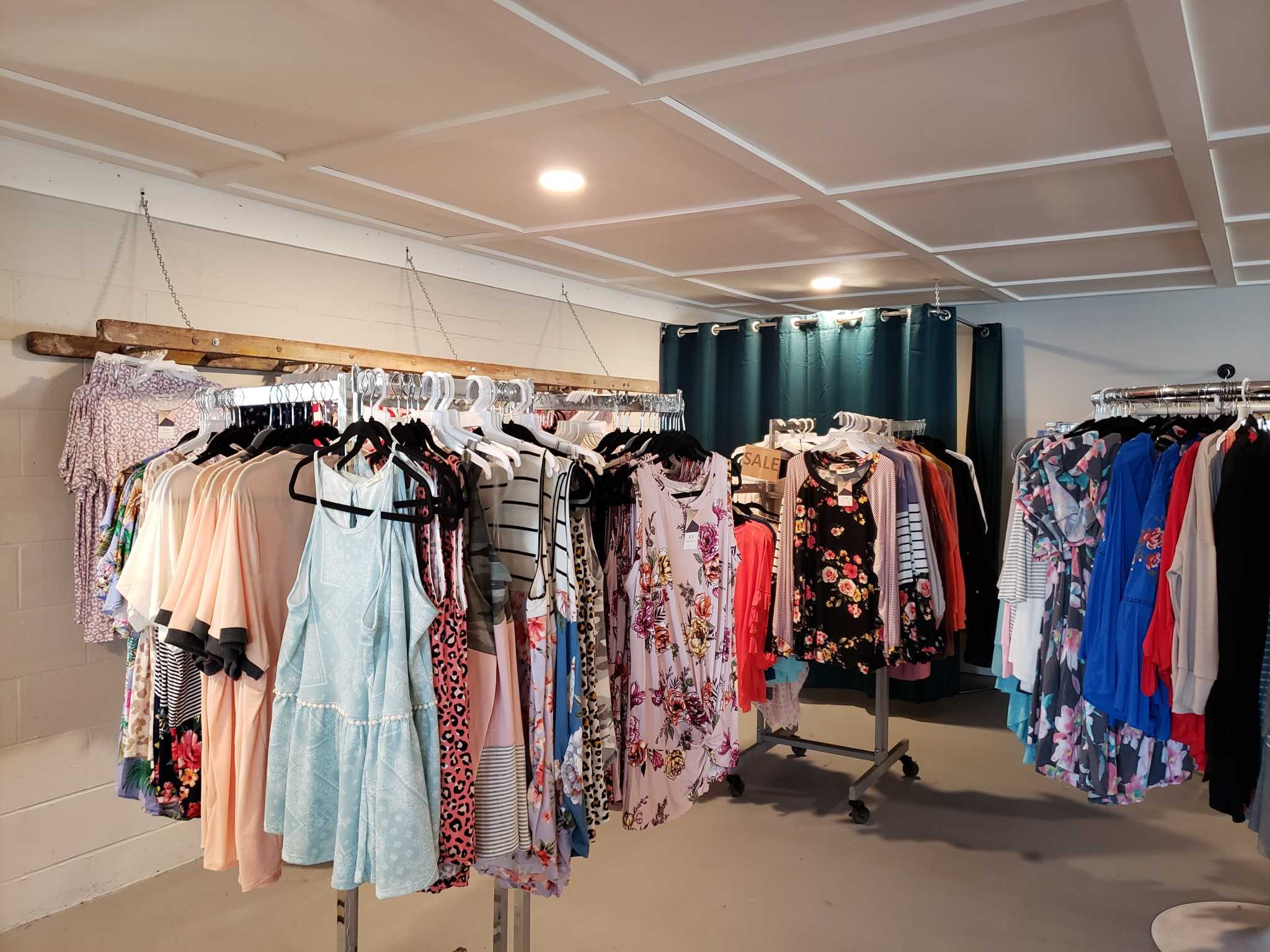 USA grads launch retail store in Sebewaing - Vimarsana News