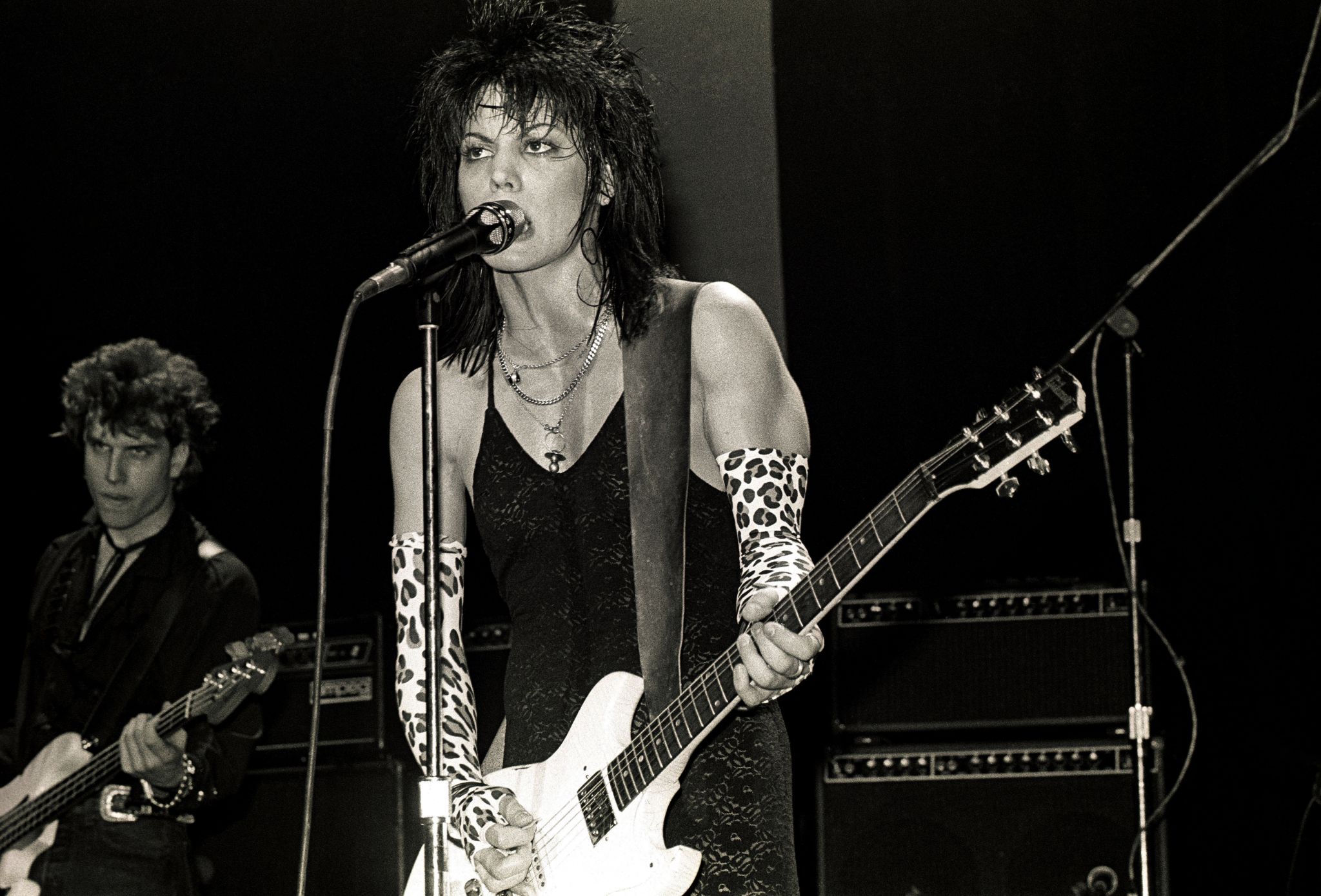 Joan Jett & the Blackhearts Rocking Floore's Country Store this August