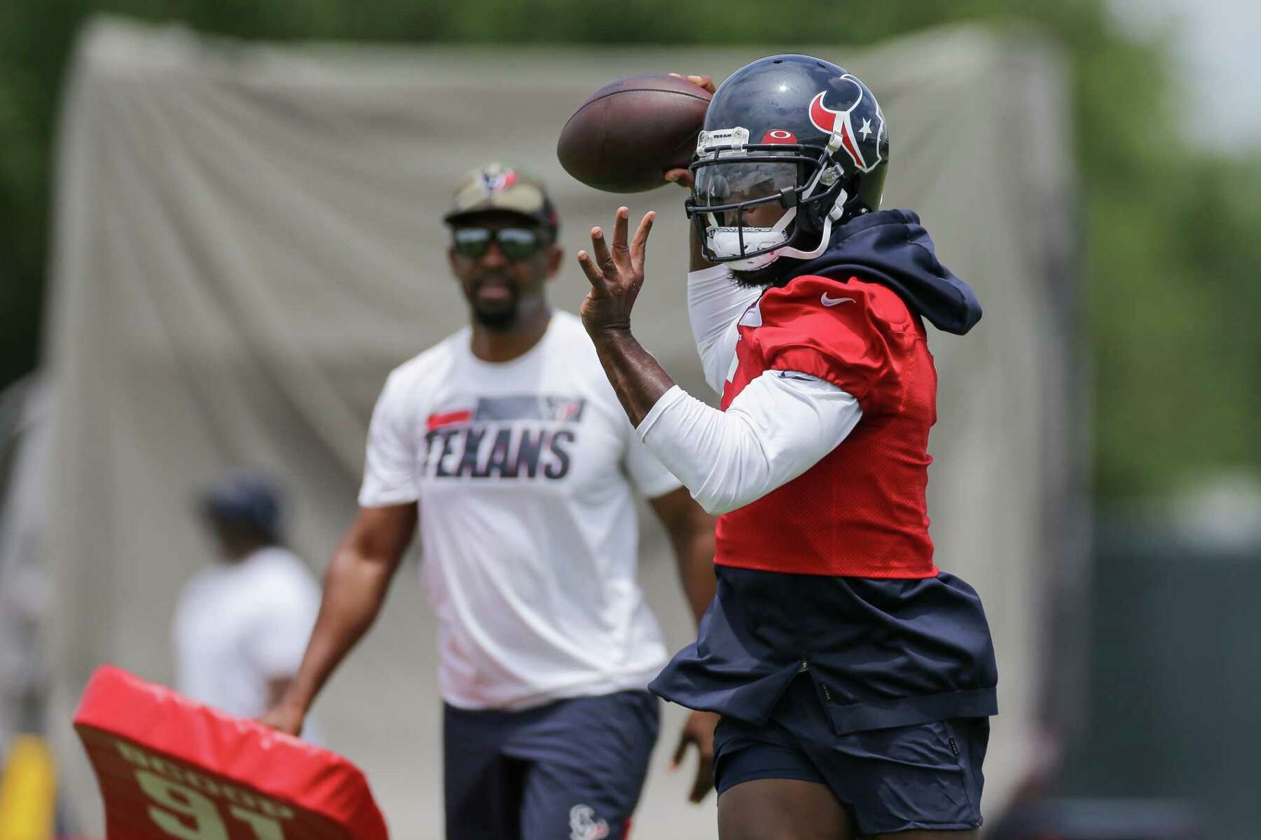 The Texans are finally embracing Tyrod Taylor, and trying to move