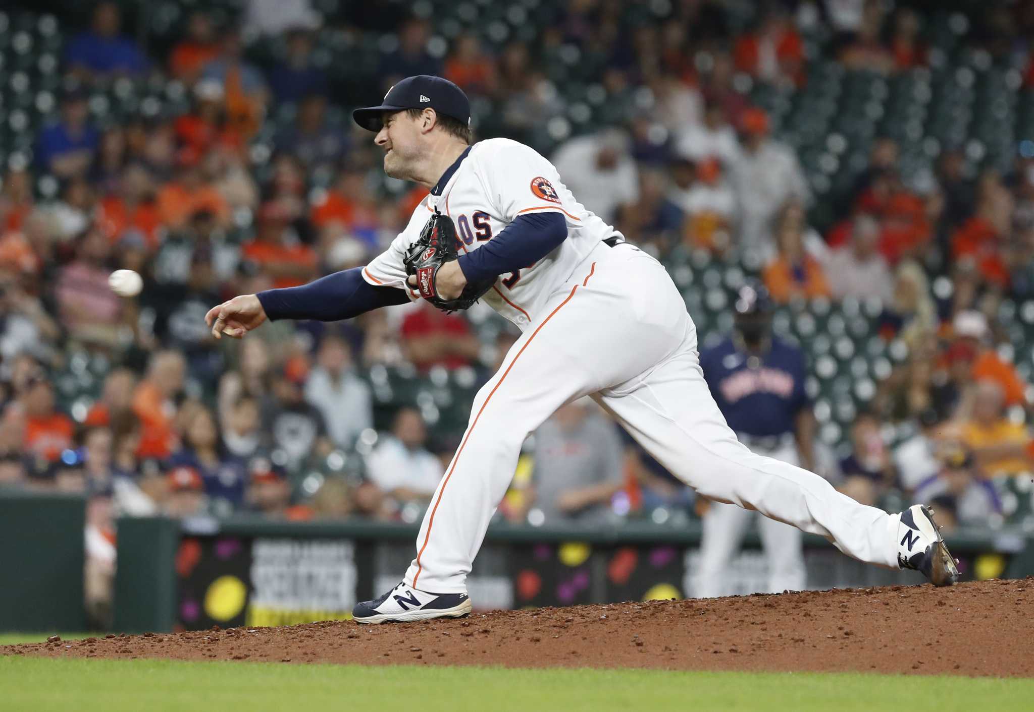 Astros activate Joe Smith from injured list