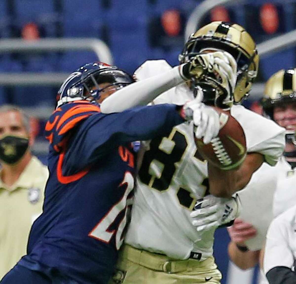 UTSA 'freak' athlete Tariq Woolen looking to make strides in