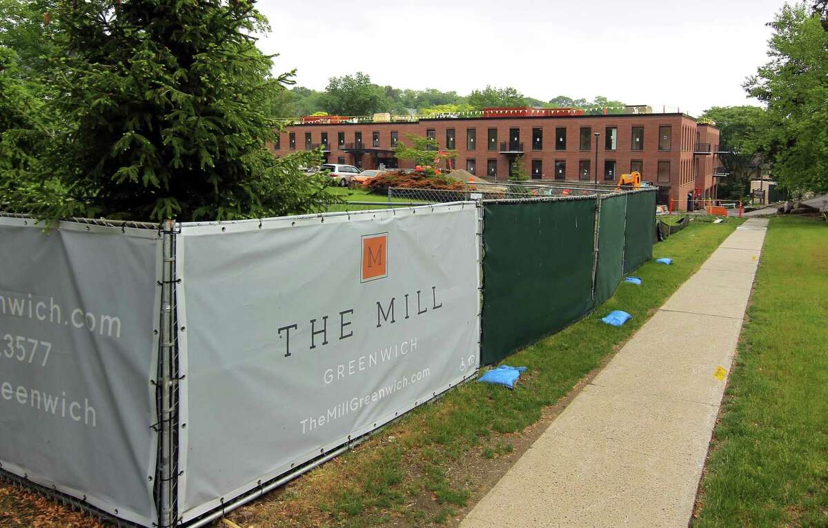 Renters show ‘extraordinary interest’ in new luxury apartments in old Glenville mill