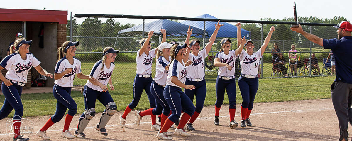 The defending state champion Unionville-Sebewaing Area varsity softball team claimed a district championship with a 22-0 victory over Owendale-Gagetown on Friday in Sebewaing.