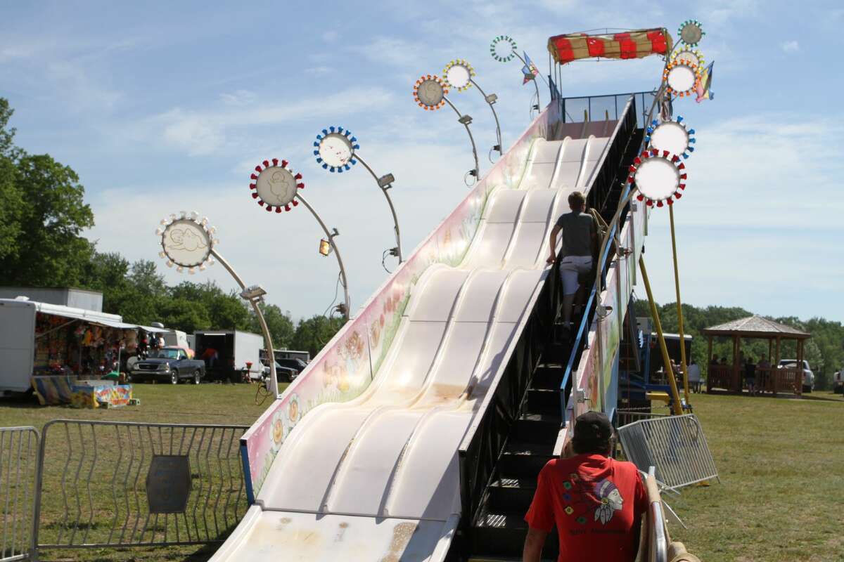 Barryton community celebrates annual Lilac Festival