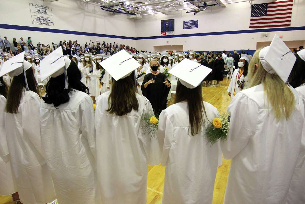 In Photos: Lauralton Hall #39 s Class of 2021 Graduation