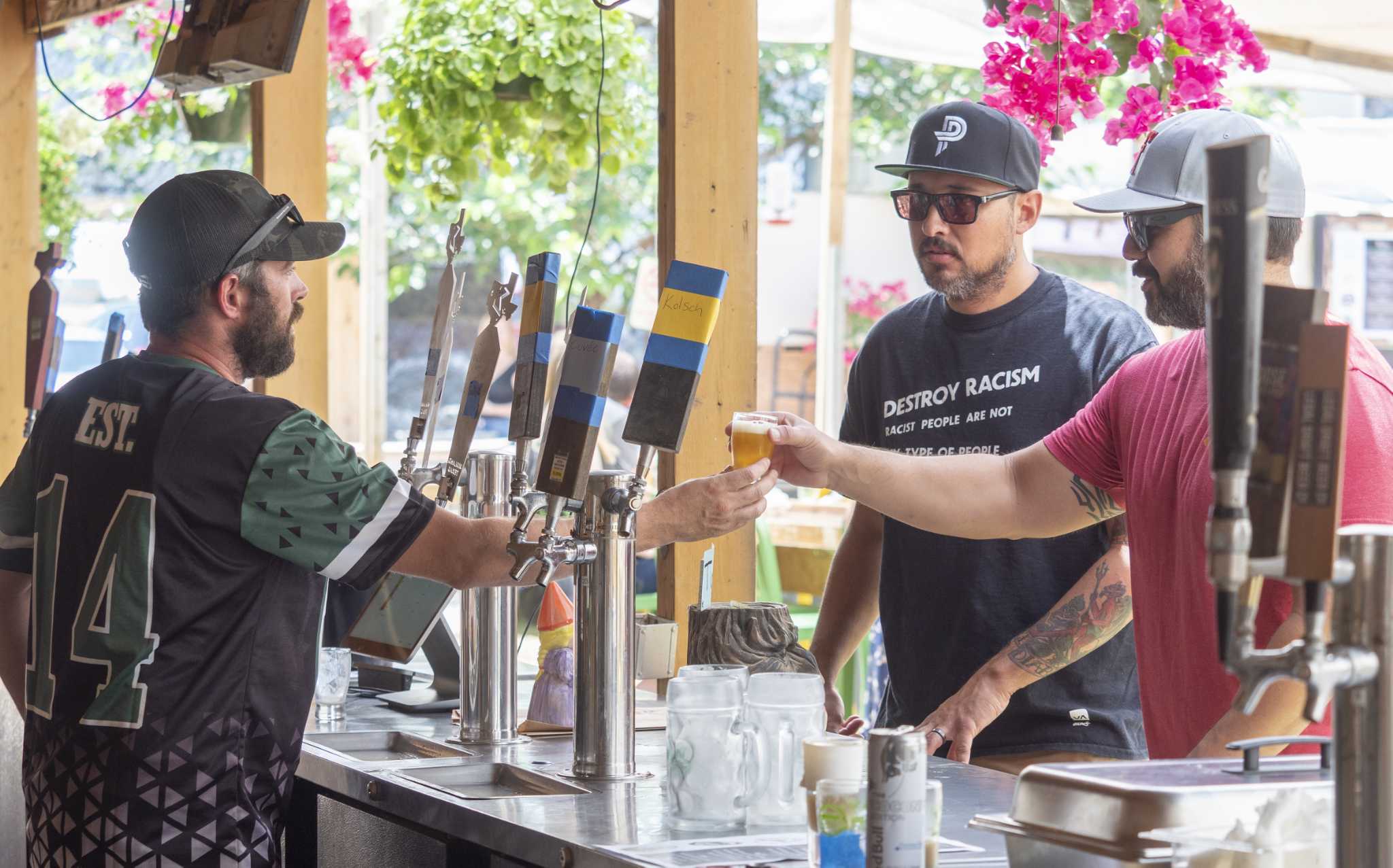 Midland Beer Garden reopens, to host Dueling Pianos this weekend