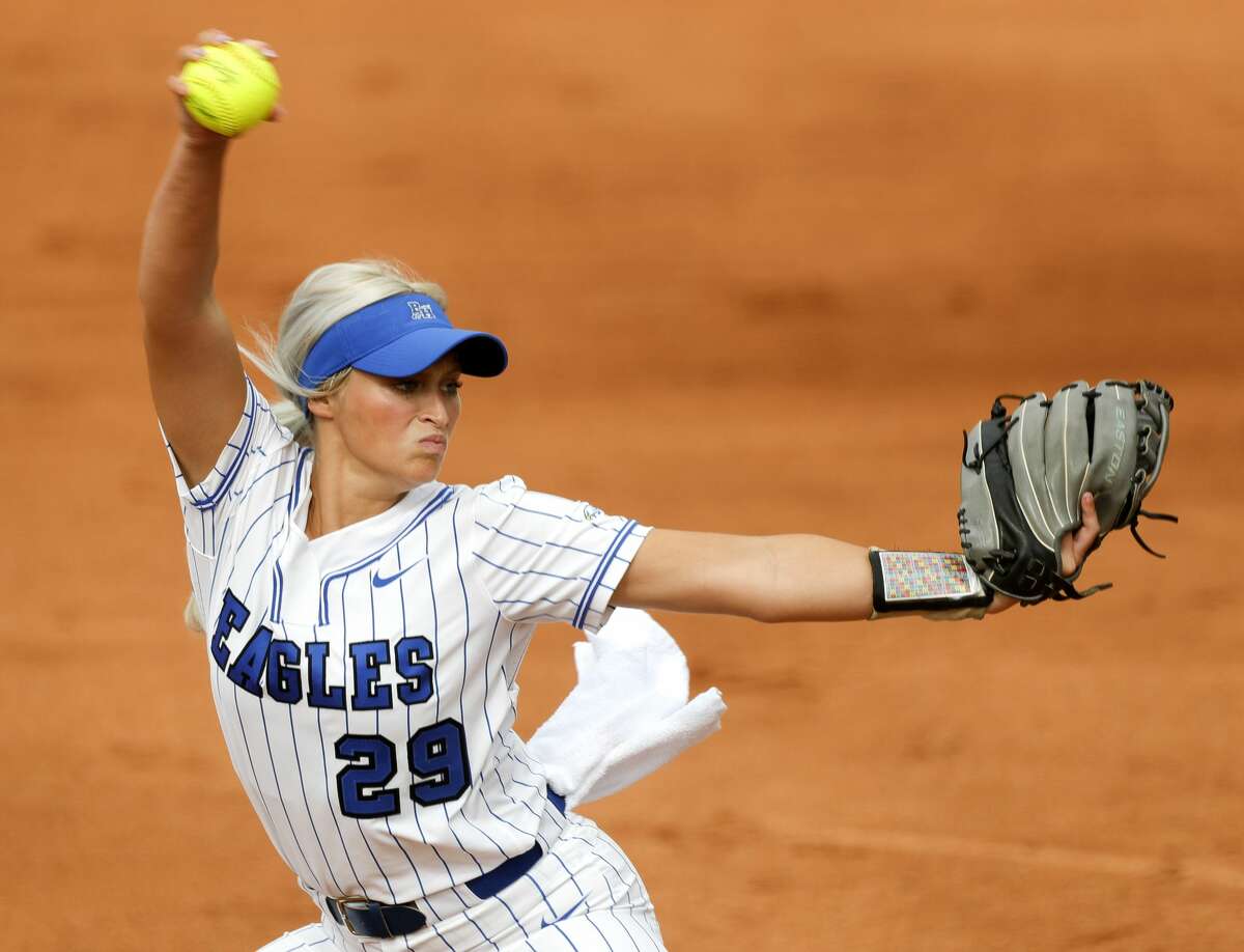 Barbers Hill starting pitcher Sophia Simpson (29) throws in the first inning of the Class 5A UIL state championship game at Red & Charline McCombs Field, Saturday, June 5, 2021, in Austin.