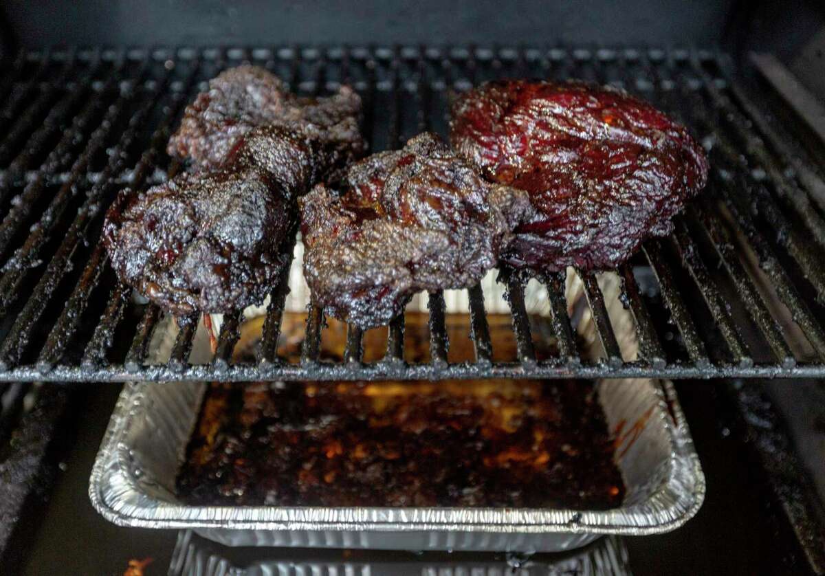 Beef cheeks can be smoked for six to nine hours and should be pulled when they reach an internal temperature of approximately 203 degrees.