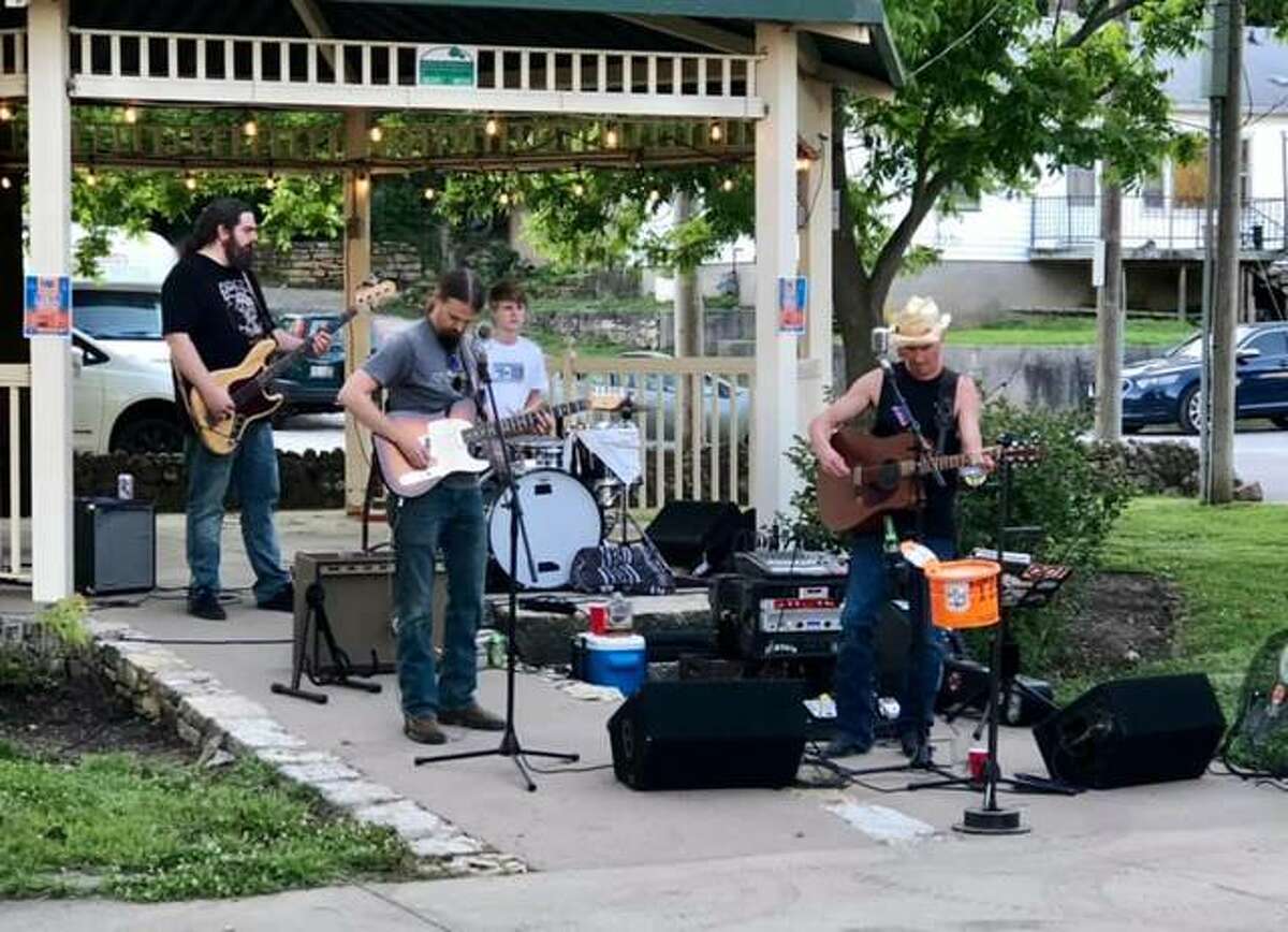 Grafton's free concert series bigger than ever