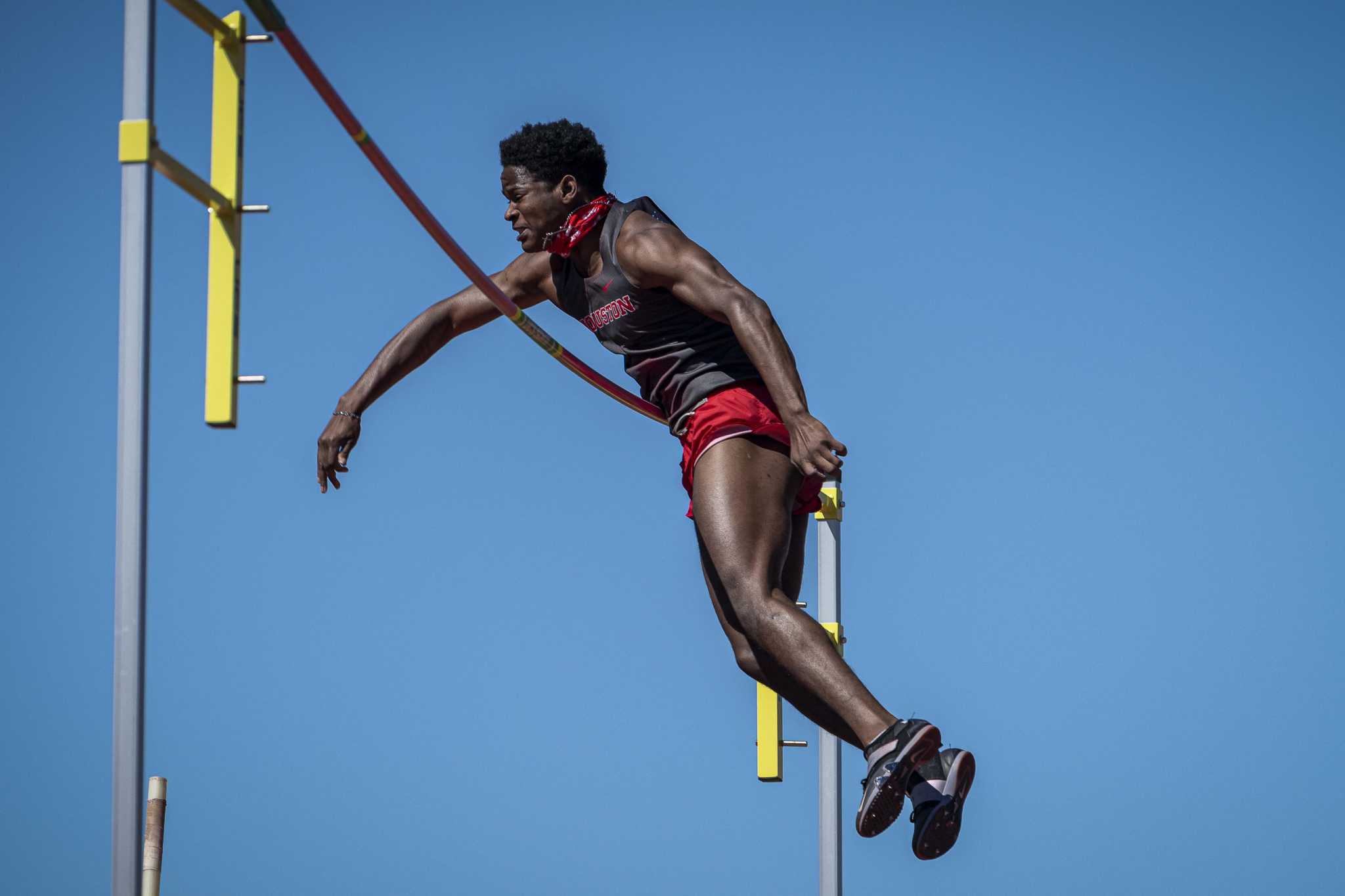 UH pole vaulters clear the bar for NCAA championships