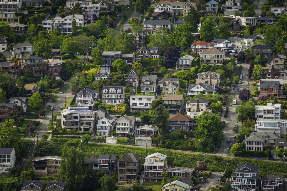 Aerial view of houses in Seattle's Queen Anne  neighborhood.