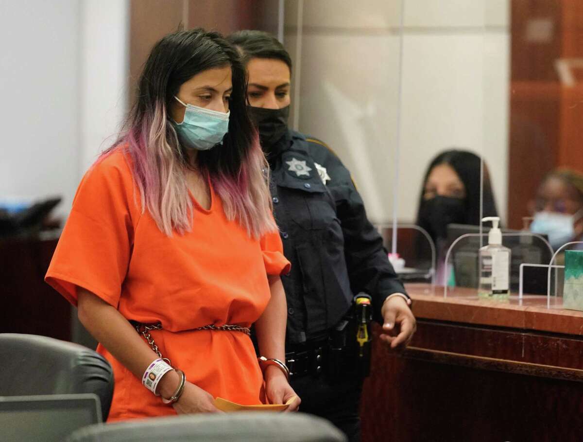 Woman charged with capital murder in death of 5yearold Samuel Olson(01)