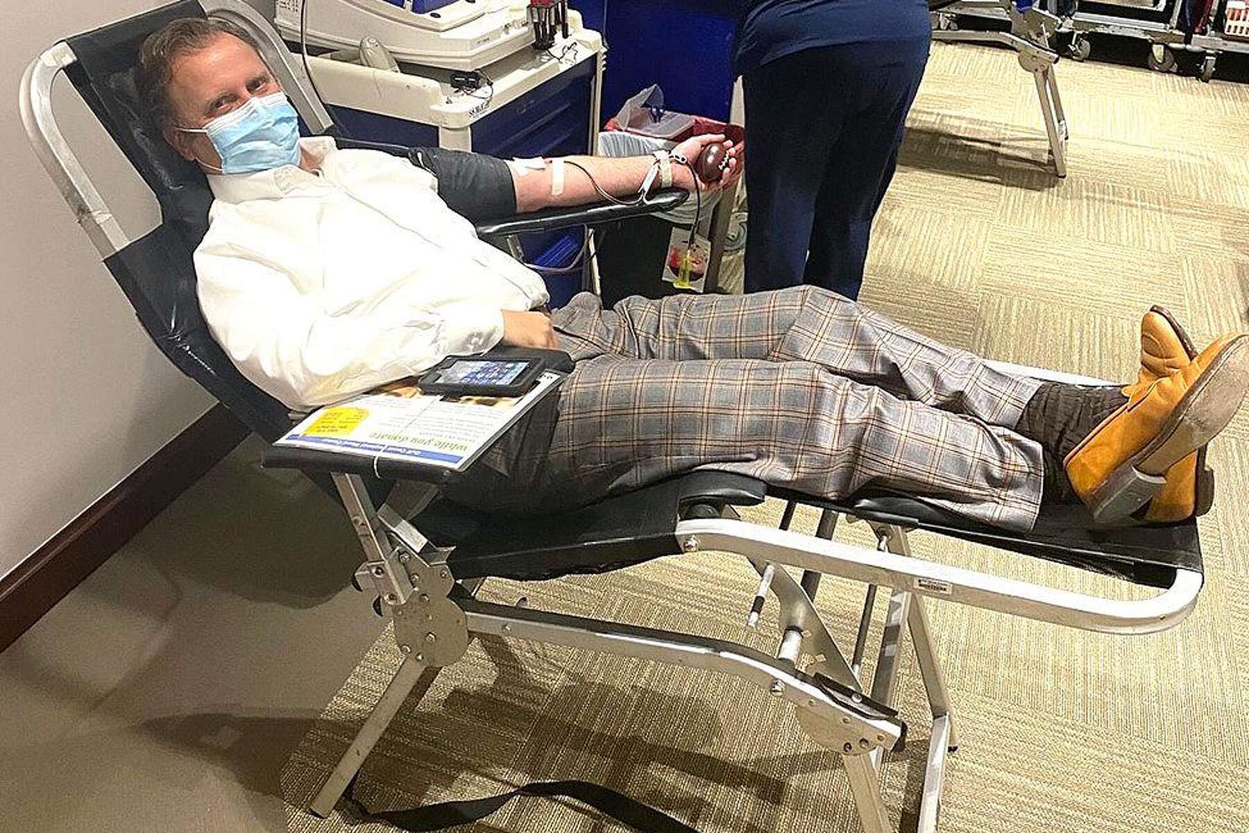 Gulf Coast Regional Blood Center Urges Houston Residents To Donate During Summer Months