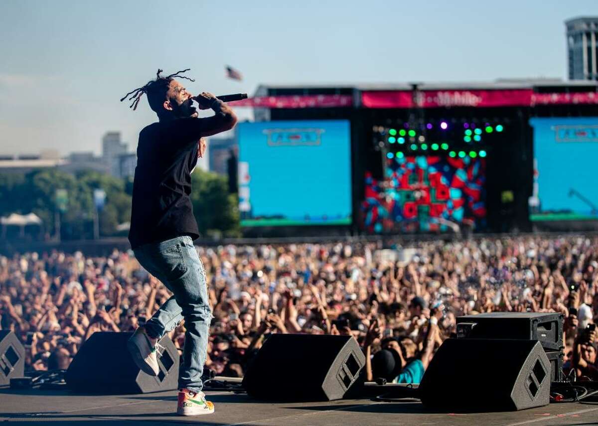 Lollapalooza Grant Park in Chicago will be hopping on July 29-Aug. 1 with the sounds of Lollapalooza. The illustrious lineup of headliners includes Foo Fighters, Post Malone, Miley Cyrus, and Tyler, The Creator. Dababy, Marshmello, Illenium, Journey, Megan Thee Stallion, Alison Wonderland, Roddy Rich, Kaytranada, and Young Thug will also be performing, along with other major talent.